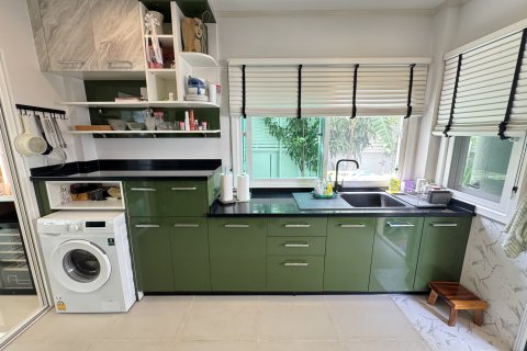 Maison à Udon Thani, Thaïlande 4 chambres № 152939 - photo 10