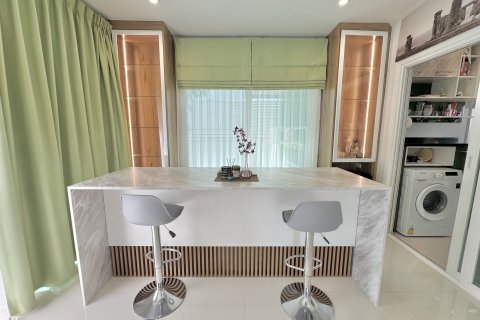 Maison à Udon Thani, Thaïlande 4 chambres № 152939 - photo 6