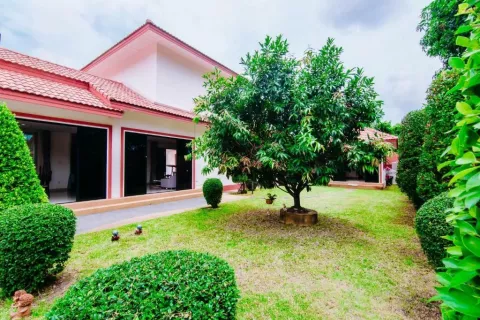 Вилла в Паттайе, Таиланд с 4 спальнями  № 146022 - фото 3