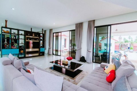 Вилла в Паттайе, Таиланд с 4 спальнями  № 146022 - фото 8