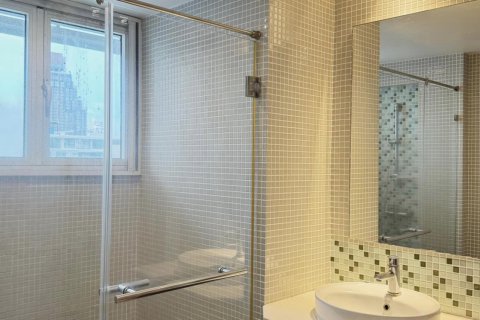 Кондоминиум с 3 спальнями в Бангкоке, Таиланд № 143017 - фото 11