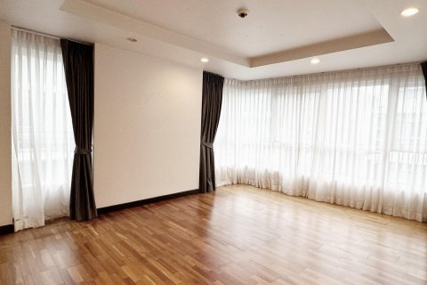 Кондоминиум с 3 спальнями в Бангкоке, Таиланд № 143017 - фото 7