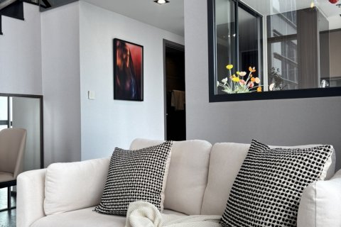 Кондоминиум с 1 спальней в Пхая Тая, Бангкок, Таиланд № 143016 - фото 3