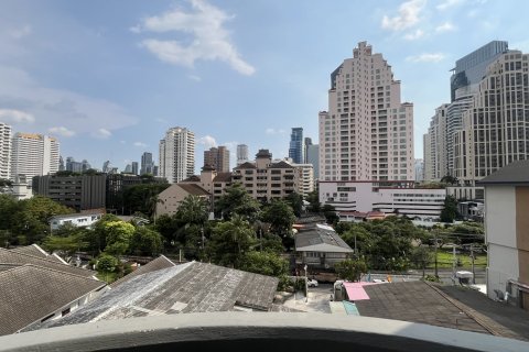 คอนโดมิเนียมในวัฒนา, กรุงเทพฯ, ประเทศไทย, 3 ห้องนอน № 201160 - รูปถ่าย 2