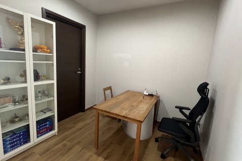 Condo à Watthana, Bangkok, Thaïlande, 3 chambres № 201157 - photo 11