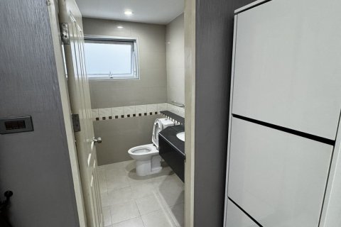 Penthouse in Chatuchak, Bangkok, Thailand 2 bedrooms № 152644 - photo 8