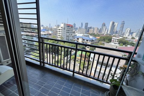 Condo in Yan Nawa, Bangkok, Thailand, 2 bedrooms № 152649 - photo 20