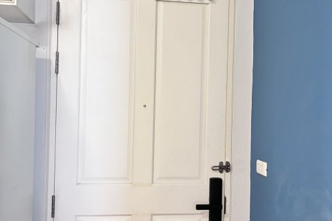 Condo in Yan Nawa, Bangkok, Thailand, 2 bedrooms № 152649 - photo 18