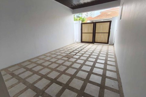 Villa à Pattaya, Thaïlande 4 chambres № 152643 - photo 29