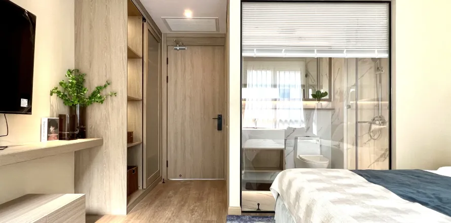 Studio in the Condo in Phuket, Thailand  № 140723