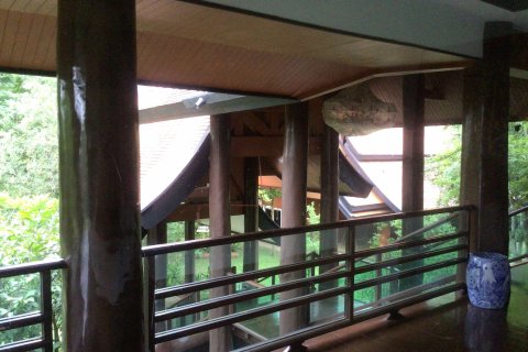 Maison à Hang Dong, Thaïlande 6 chambres № 140724 - photo 15