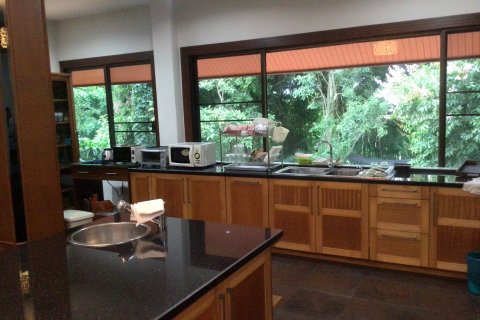 Maison à Hang Dong, Thaïlande 6 chambres № 140724 - photo 2