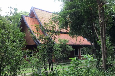 Maison à Hang Dong, Thaïlande 6 chambres № 140724 - photo 13