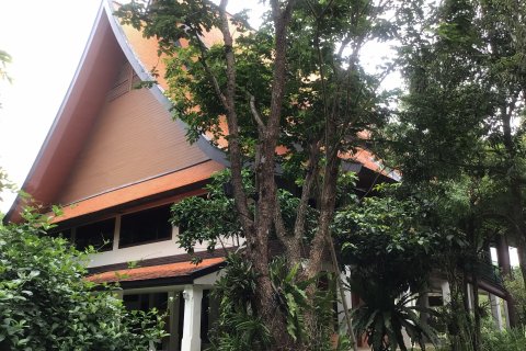 Maison à Hang Dong, Thaïlande 6 chambres № 140724 - photo 20