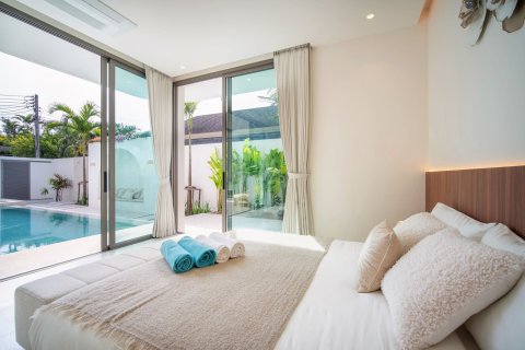 Вилла в Пхукете, Таиланд с 4 спальнями  № 140725 - фото 3