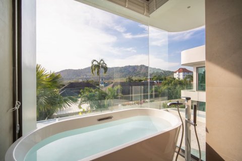 Вилла в Пхукете, Таиланд с 4 спальнями  № 140725 - фото 1