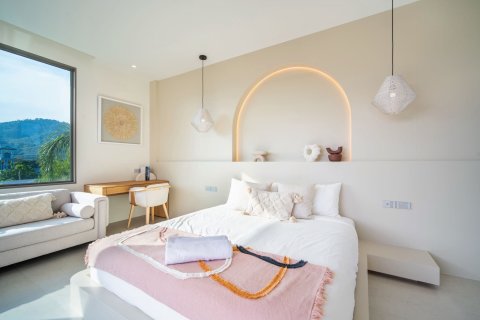 Вилла в Пхукете, Таиланд с 4 спальнями  № 140725 - фото 23