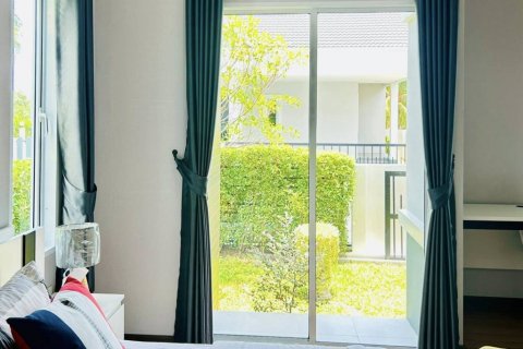 House in Bang Lamung, Thailand 3 bedrooms № 134746 - photo 2