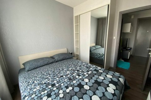 Студия в кондо в Ваттхане, Бангкок, Таиланд № 159398 - фото 9