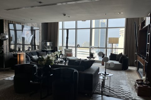 Penthouse à Khlong San, Bangkok, Thaïlande 3 chambres № 159393 - photo 6