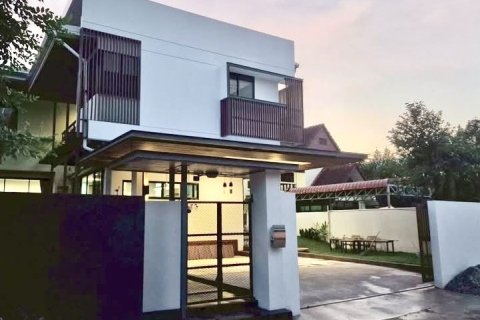 Maison à Chiang Mai, Thaïlande 5 chambres № 159394 - photo 12