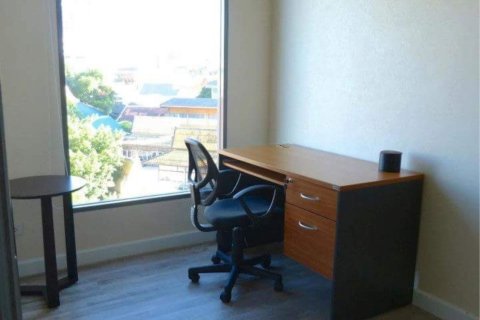 Condo à Watthana, Bangkok, Thaïlande, 2 chambres  № 159397 - photo 11