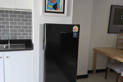 Studio dans le Condo à Watthana, Bangkok, Thaïlande № 173073 - photo 13