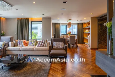Condo à Bang Rak, Bangkok, Thaïlande, 2 chambres  № 214893