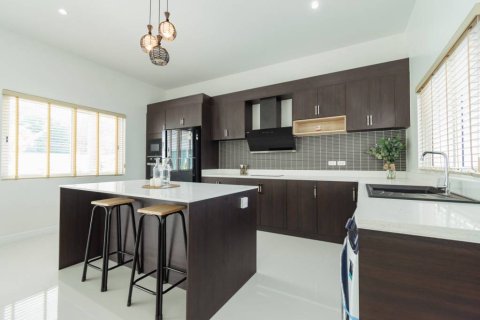 Villa in Hua Hin, Thailand 3 bedrooms № 150465 - photo 10