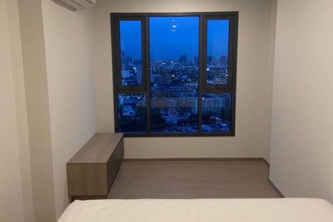 Condo à Phra Khanong, Bangkok, Thaïlande, 2 chambres  № 150467 - photo 7