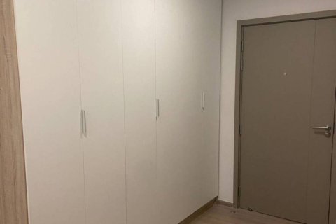 Condo à Phra Khanong, Bangkok, Thaïlande, 2 chambres  № 150467 - photo 5