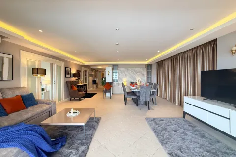 Condominio de 3 dormitorios en Pattaya, Tailandia № 210621 - foto 8
