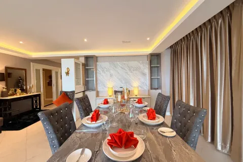 Condominio de 3 dormitorios en Pattaya, Tailandia № 210621 - foto 12