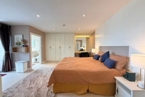 Condominio de 3 dormitorios en Pattaya, Tailandia № 210621 - foto 14