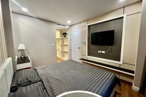Condominio de 2 dormitorios en Jomtien Beach, Pattaya, Tailandia № 210622 - foto 11