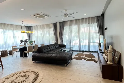 Villa in Pattaya, Thailand 3 bedrooms № 210619 - photo 11
