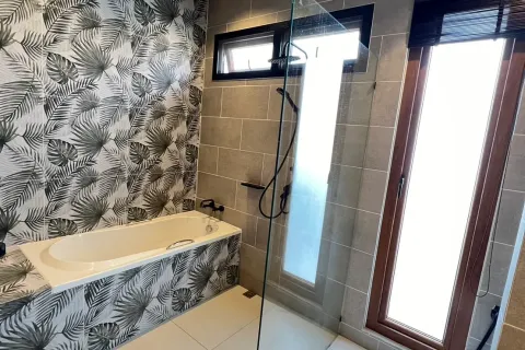 Villa in Pattaya, Thailand 3 bedrooms № 210619 - photo 23
