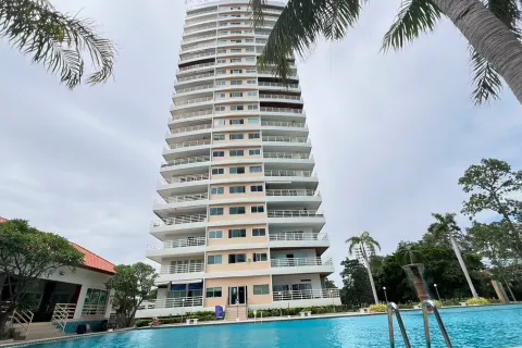Condo on Jomtien Beach, Pattaya, Thailand, 1 bedroom № 210617 - photo 1