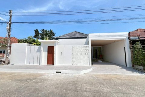 Villa in Phuket, Thailand 3 bedrooms № 160848
