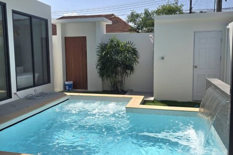 Villa in Phuket, Thailand 3 bedrooms № 160848 - photo 4