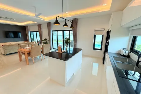 Дом в Хуа Хине, Таиланд с 3 спальнями  № 160851 - фото 4