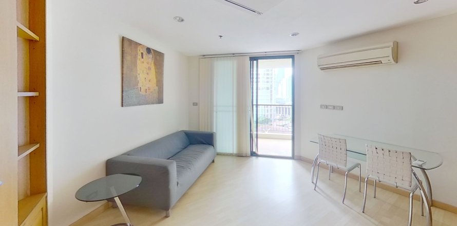 Studio in the Condo in Watthana, Bangkok, Thailand  № 160852