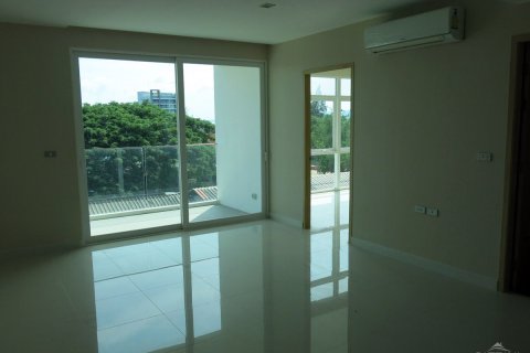 Condo on Jomtien Beach, Pattaya, Thailand, 1 bedroom  № 204073 - photo 1