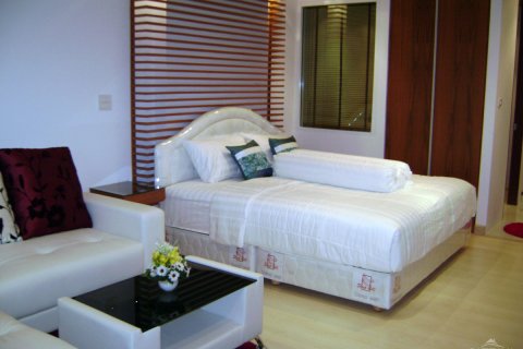 Studio in the Condo in Pattaya, Thailand  № 204070 - photo 1
