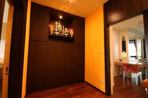 Condo in Khlong Toei, Bangkok, Thailand, 2 bedrooms  № 159515 - photo 5