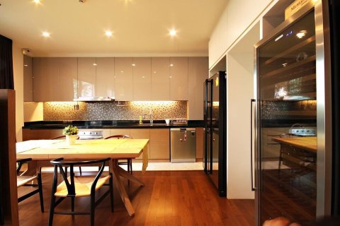 Condo in Khlong Toei, Bangkok, Thailand, 2 bedrooms  № 159515 - photo 12