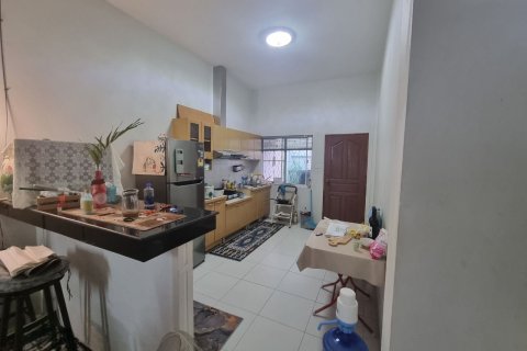 Townhouse in Phuket, Thailand 2 bedrooms № 159511 - photo 3