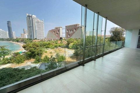 Кондоминиум с 2 спальнями в Паттайе, Таиланд № 159512 - фото 18