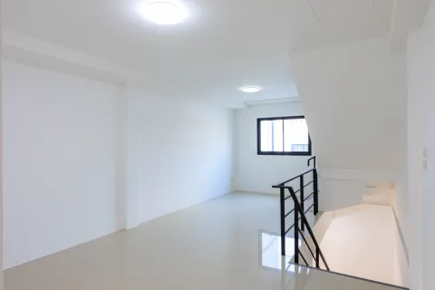 Townhouse in Khlong Luang, Thailand 3 bedrooms № 159514 - photo 5