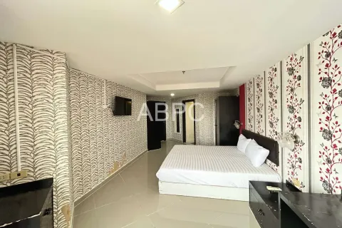 Condominio de 2 dormitorios en Jomtien Beach, Pattaya, Tailandia № 211801 - foto 2
